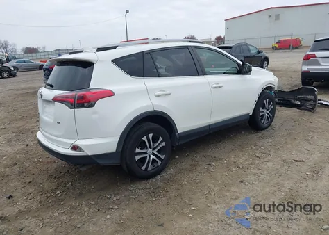 2017 Toyota Rav4 Le z USA, uszkodzony, nr VIN JTMZFREV0HJ702596